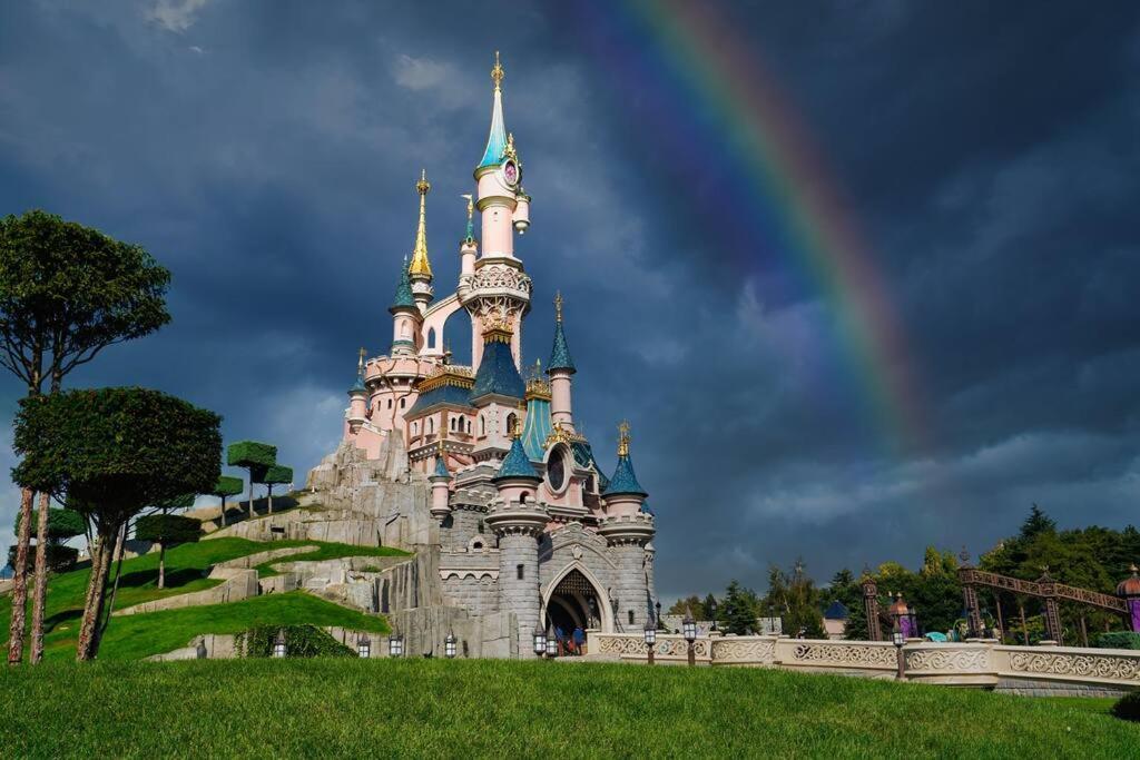 Appartement Chic 5 Min Disneyland/Vallee Village Serris Dış mekan fotoğraf